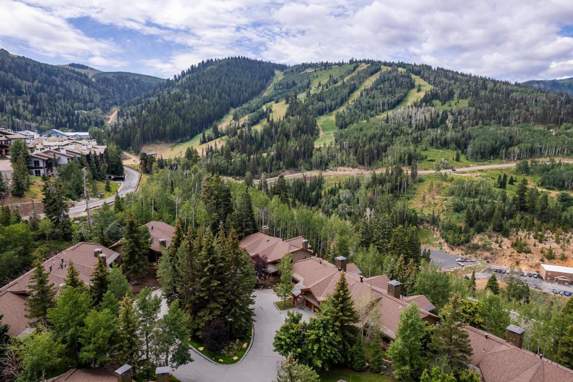 Deer Valley Little Belle Ultimate Ski Getaway, Sleeps 14, Luxury Design, Private Hot Tub, Park City Bagian luar foto